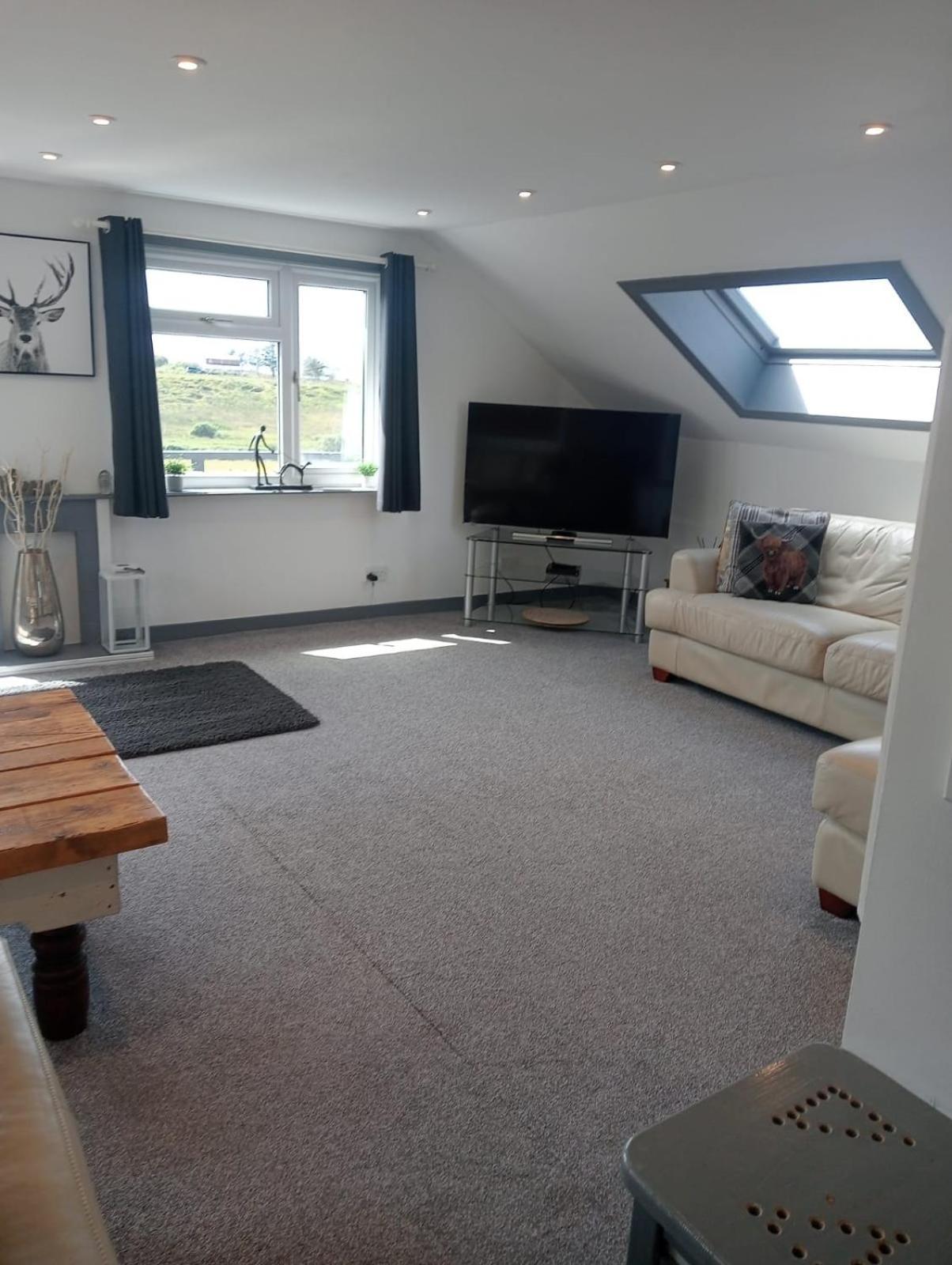 South Erradale Self Catering Spacious Open Plan 3 Bed Apartment With Sea Views מראה חיצוני תמונה