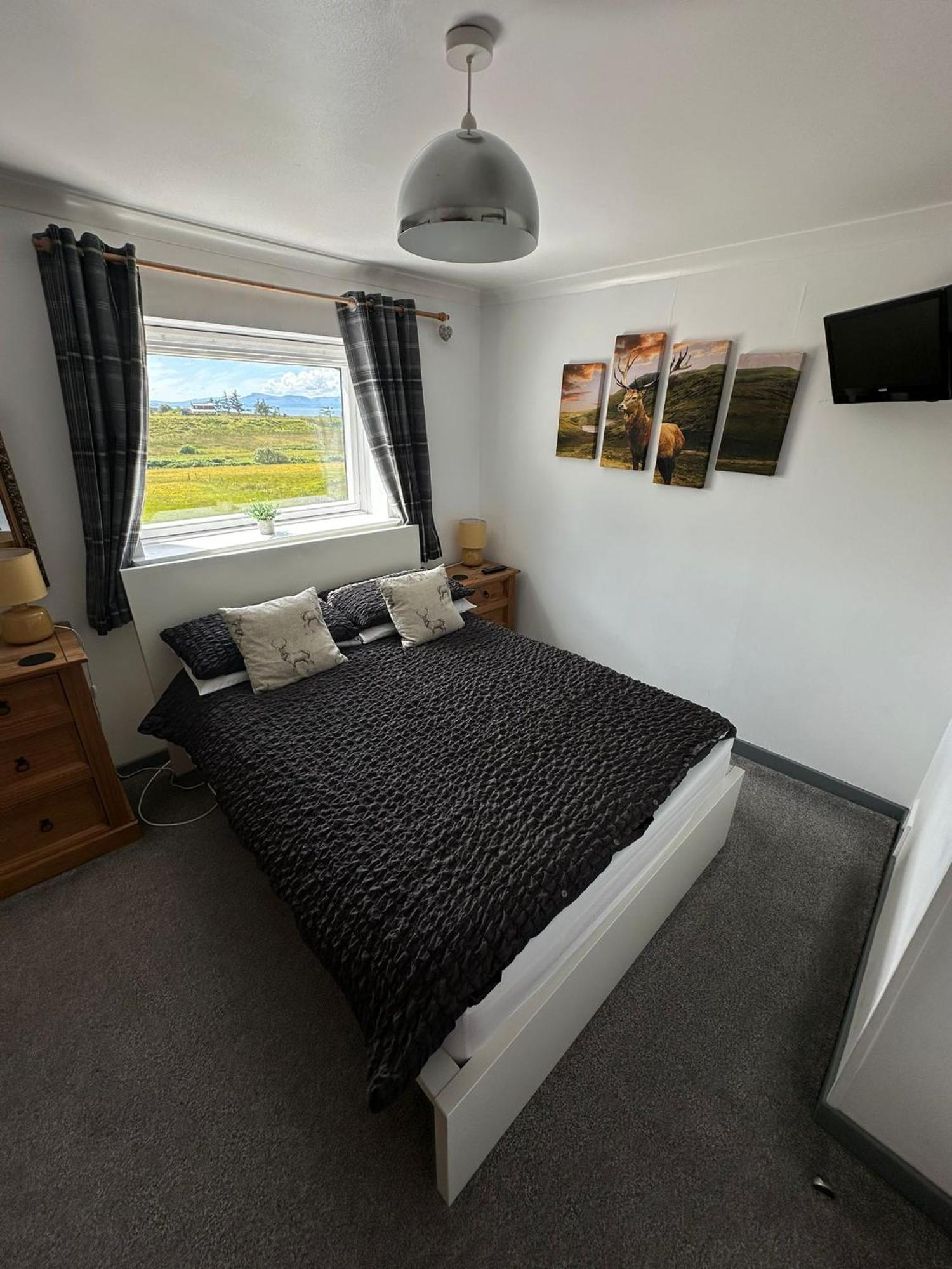 South Erradale Self Catering Spacious Open Plan 3 Bed Apartment With Sea Views מראה חיצוני תמונה